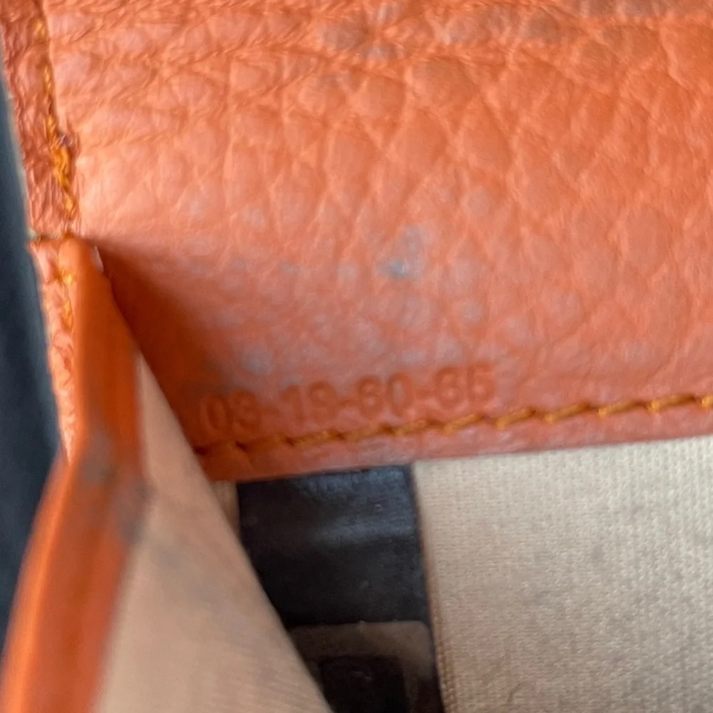 Sold! Chloe Alphabet Trifold Wallet Leather Mini Soft Ebony - Picture 11 of 16